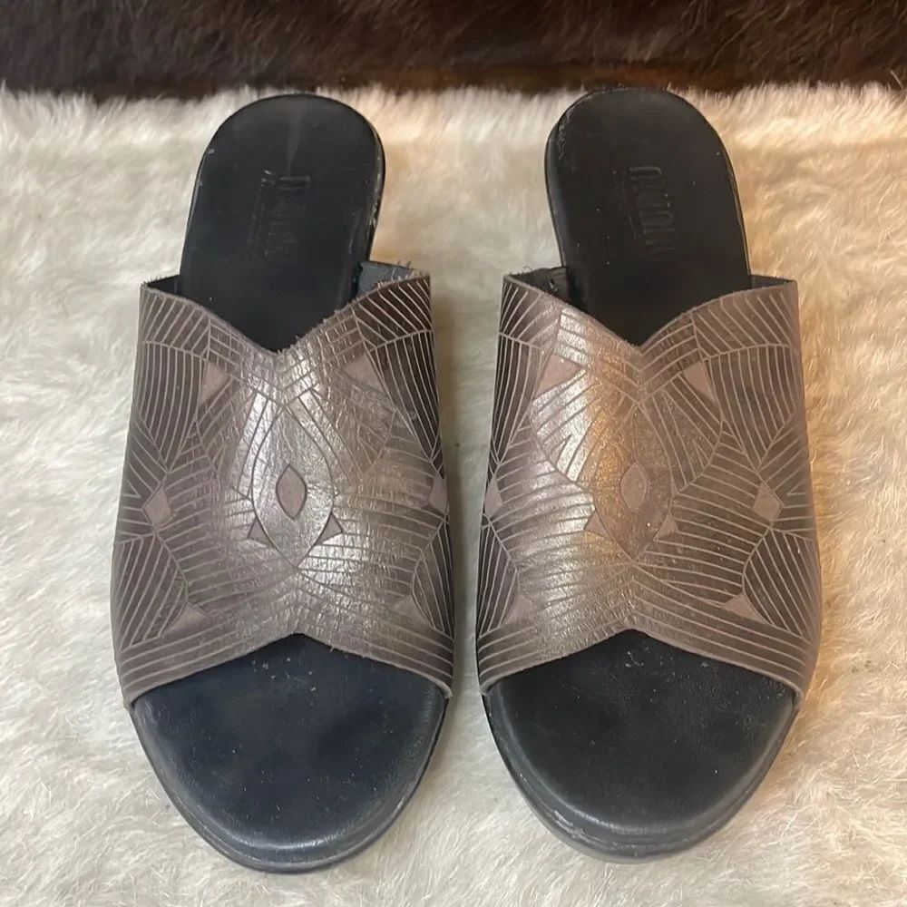 Munro shoes 6.5 (5000F)